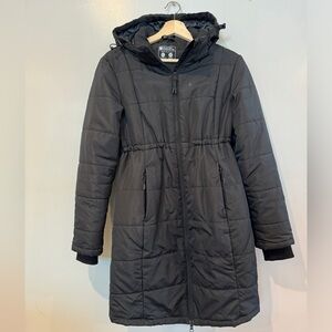 Maternity puffer parka